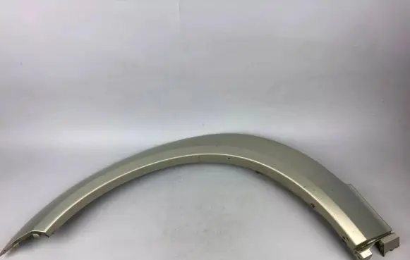 Front arch trim