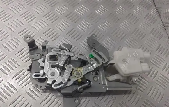 Mazda 5 Sliding door lock K20DR