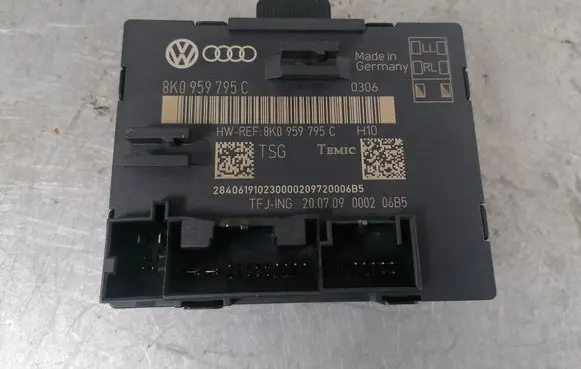Audi A4 S4 B8 8K Door control unit/module 8K0959795C
