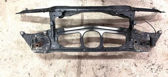 BMW 3 E46 Radiator support slam panel bracket 