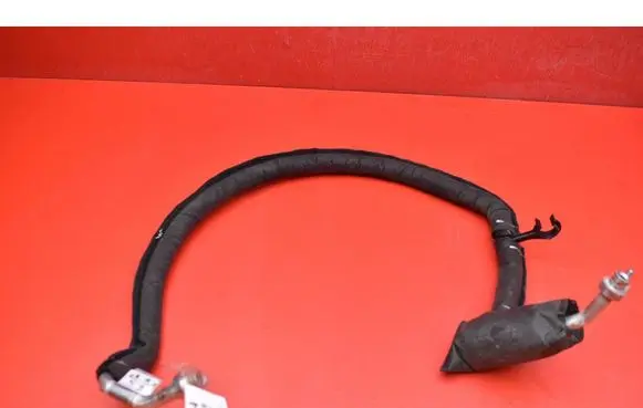 Air conditioning (A/C) pipe/hose