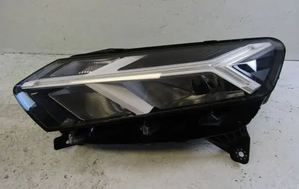 Dacia Sandero III Headlight/headlamp 260601750R