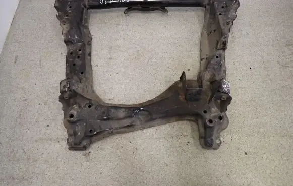 Honda FR-V Front subframe