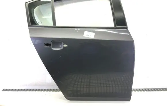Chevrolet Cruze Rear door 