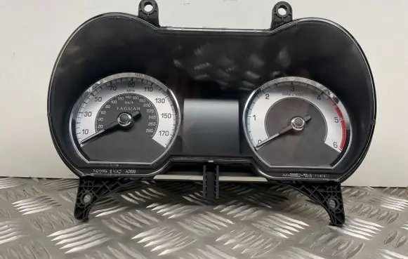 Jaguar XF X250 Speedometer (instrument cluster) 8X2310849JJ