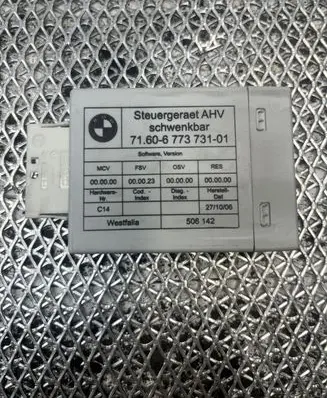 BMW 3 E90 E91 Tow bar trailer control unit/module 6773731