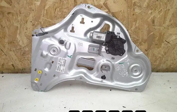 Hyundai ix35 Front door window regulator with motor 83480v2y010