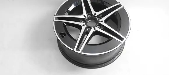 Mercedes-Benz C W206 R18 alloy rim A2064017600