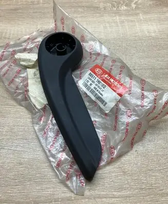 KIA Pro Cee'd I Front driver seat 885111H011EQ 885111H011