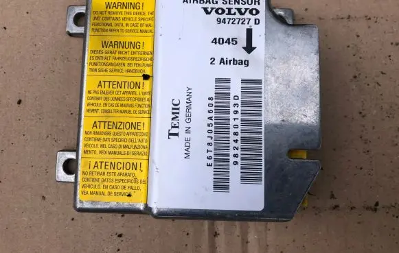 Volvo S70 V70 V70 XC Airbag control unit/module 9472727D