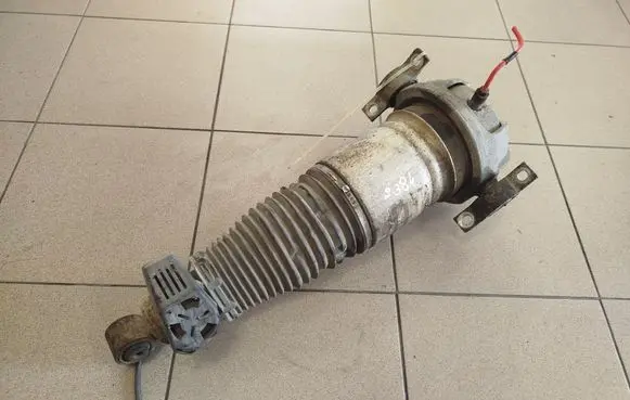 Volkswagen Touareg I Air suspension rear shock absorber 7L6512021AG
