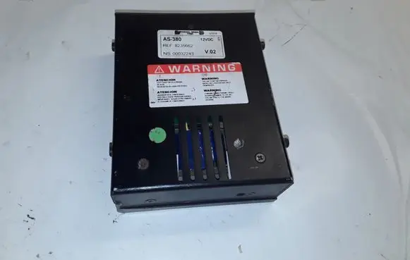 Mitsubishi Pajero Other control units/modules 8235662 00032243 AS380