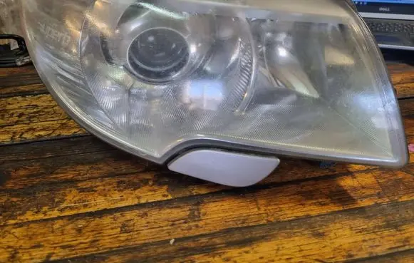 Skoda Superb B6 (3T) Headlights/headlamps set 746960004 7L6941329B 5DF00936815