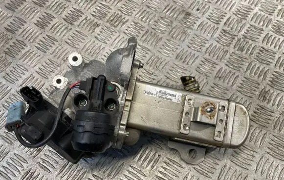 Ford S-MAX EGR valve cooler V29004027 MM111BL