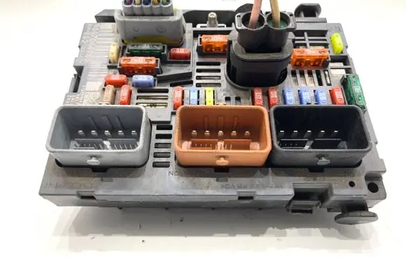 Citroen C5 BSM Control unit 9667044980