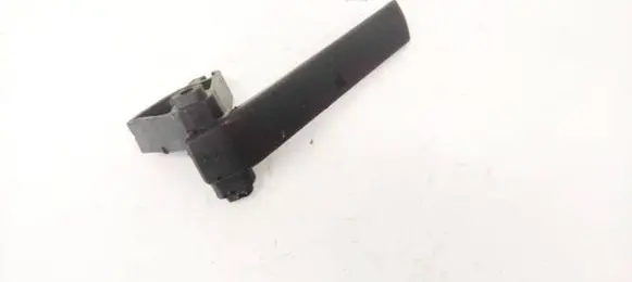 Peugeot 308 Engine bonnet (hood) release handle