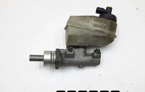 Renault Scenic RX Master brake cylinder 7700436913