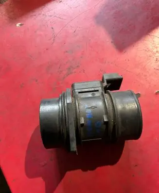 Renault Megane II Mass air flow meter 7700314057 11057567 5WK9639
