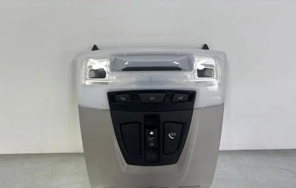 BMW 2 F46 Front seat light 6999351