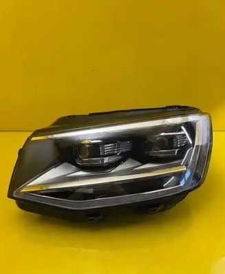Volkswagen Multivan T6 Headlight/headlamp 7E1941035