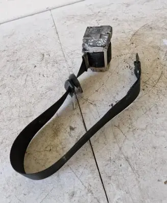 Ford Focus Front seatbelt