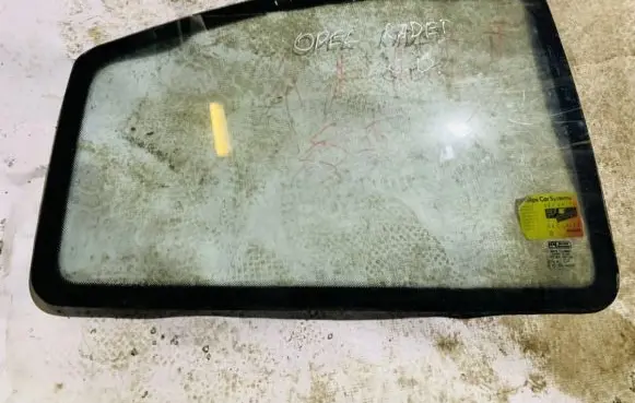 Rear side window