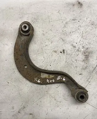 Volkswagen PASSAT B6 Steering tie rod 
