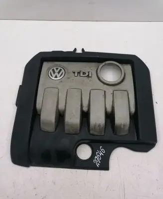 Volkswagen Touran I Engine cover (trim) 03G103925