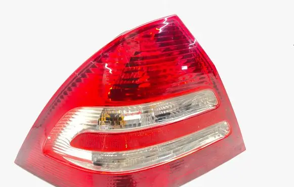 Mercedes-Benz C W203 Rear/tail lights 2038201964
