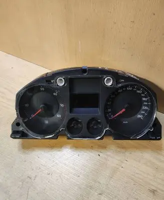 Volkswagen PASSAT B6 Speedometer (instrument cluster) A2C53194181