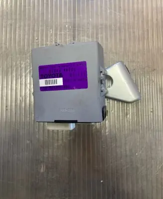 Lexus RX 330 - 350 - 400H Window wiper relay 8594048020 623332000 N903088