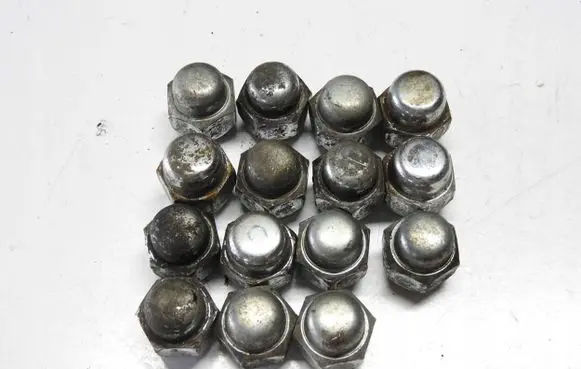 Nissan Note (E12) Nuts/bolts 8200973738