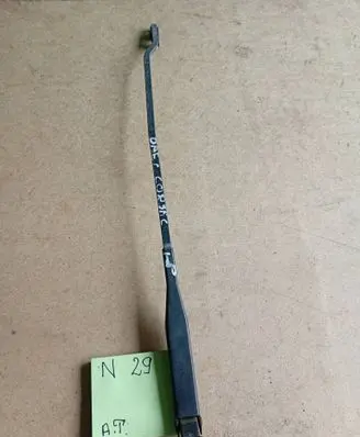 Opel Corsa C Front wiper blade arm 32568951648