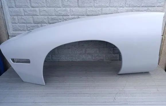 Porsche 928 Fender
