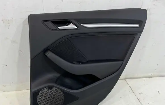 Audi A3 S3 8V Rear door card panel trim 8V | 68475634065314,737