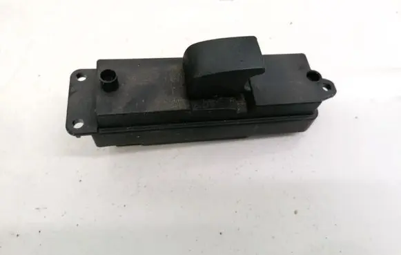 Mazda 3 I Electric window control switch 03123110 BP4L