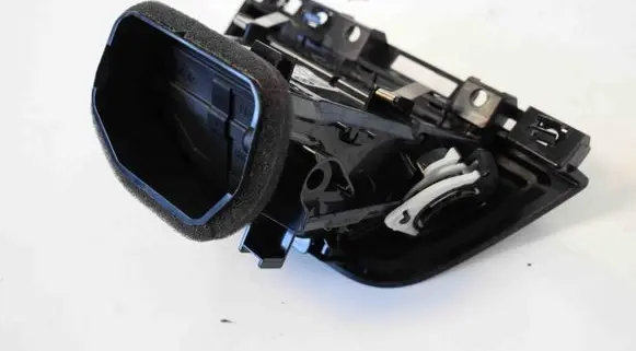 BMW 4 F32 F33 Dashboard air vent grill cover trim 9231970