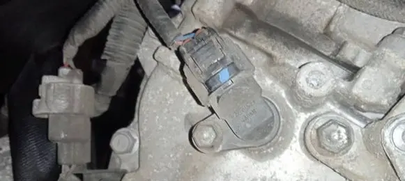 Toyota Avensis T270 Crankshaft position sensor