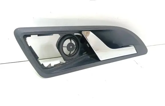 Skoda Octavia Mk2 (1Z) Rear door interior handle 1Z0839248
