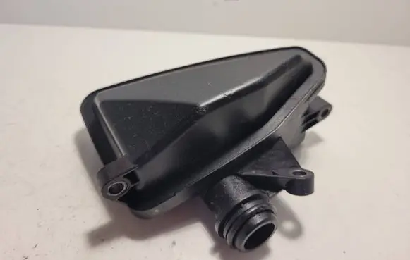 Mercedes-Benz ML W164 Intake resonator A6421400087