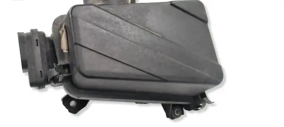 KIA Stinger Air filter box 28110J5300