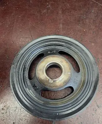 Peugeot 308 SW Crankshaft pulley 9654961080