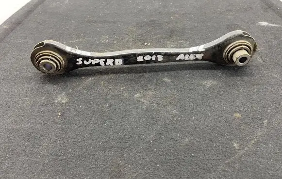 Skoda Superb B6 (3T) Rear control arm