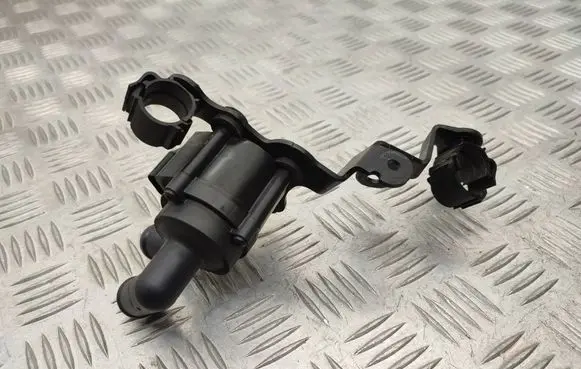 Volkswagen Transporter - Caravelle T5 Electric auxiliary coolant/water pump 5N0965561 7E0121079B