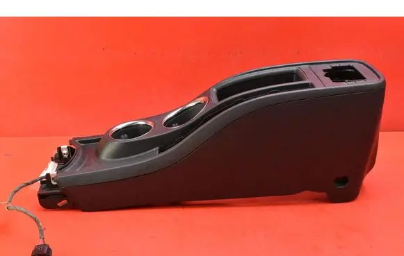 Opel Zafira C Center console
