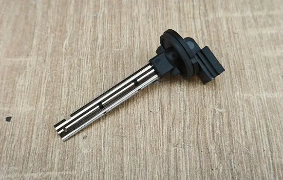 BMW 8 G16 Interior temperature sensor 6915391