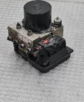 Volkswagen Polo V 6R ABS Pump 6R0907379AK 6R0907379AF