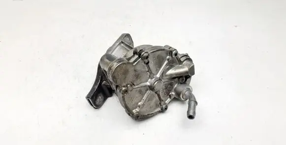 Volvo V70 Vacuum pump 074145100D