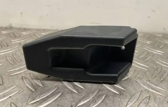 Ford Focus Rear bumper mounting bracket BM51A17B918A BM51A17B918AE