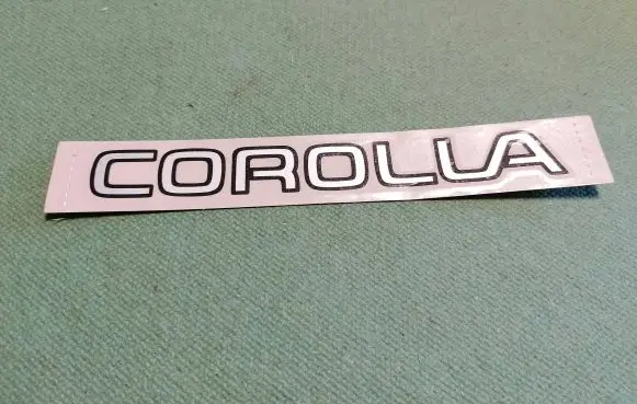 Toyota Corolla E120 E130 Manufacturer badge logo/emblem 7544113110
